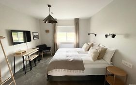 Lindarholl Guesthouse