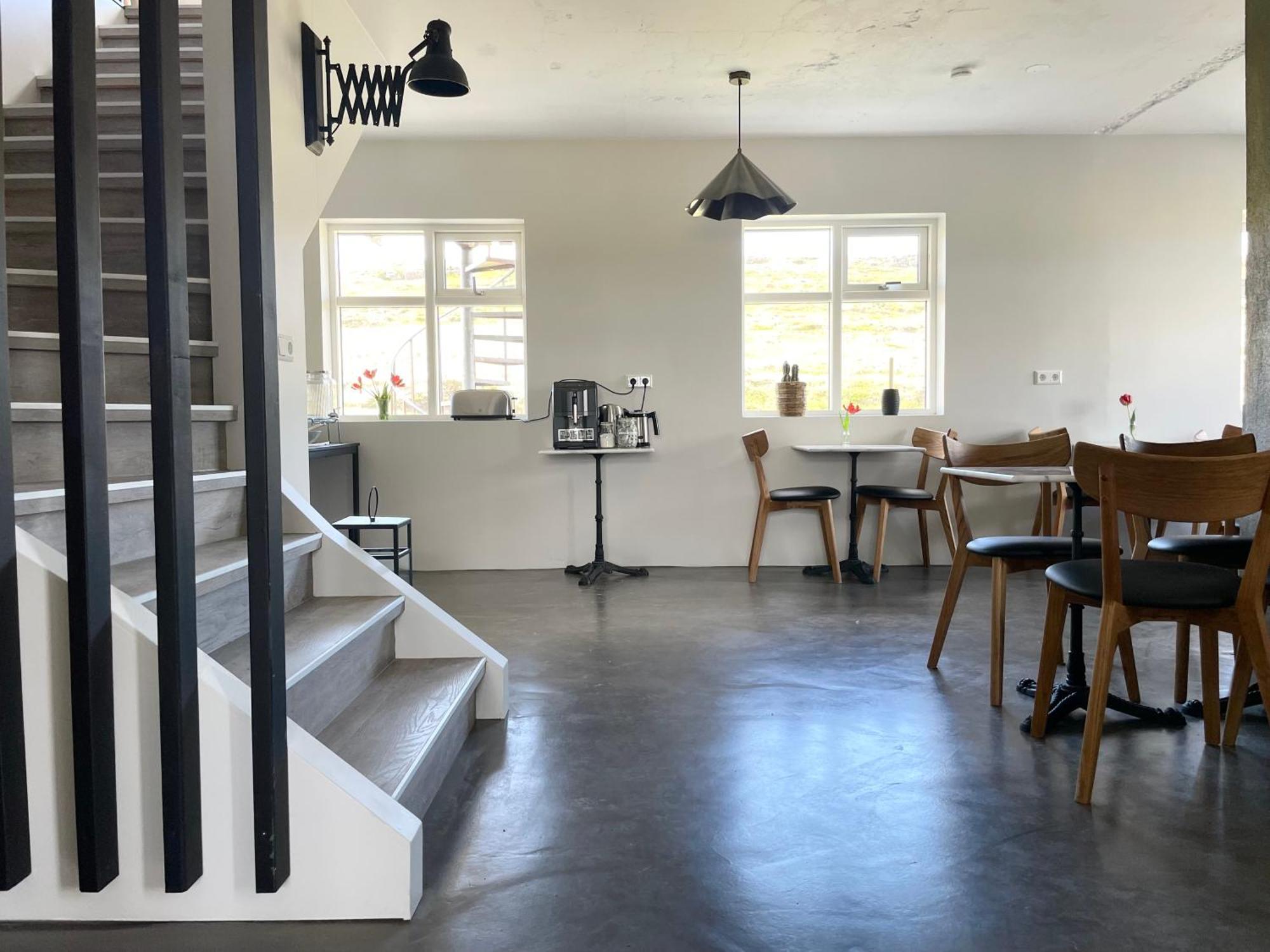 Lindarholl Guesthouse Stori-Bakki Esterno foto
